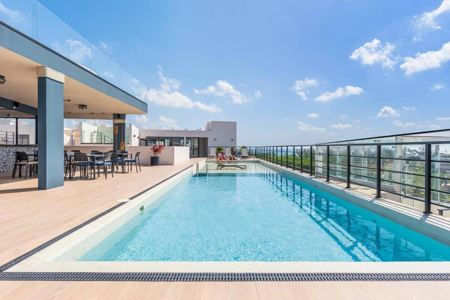 Private Room, Mini Fridge, Ocean View Apartamento Playa del Carmen